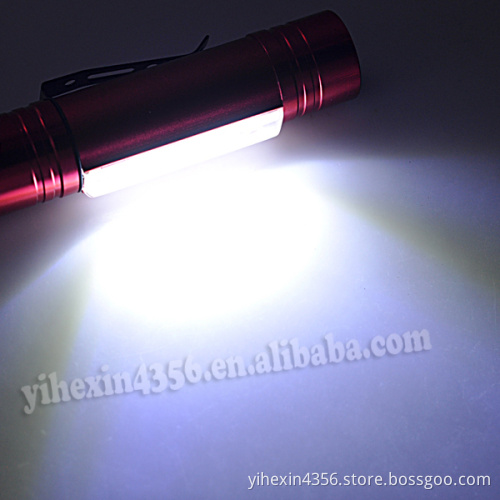 BORUIT RJ-0417 Multifunction Outdoor Camping LED Flashlight